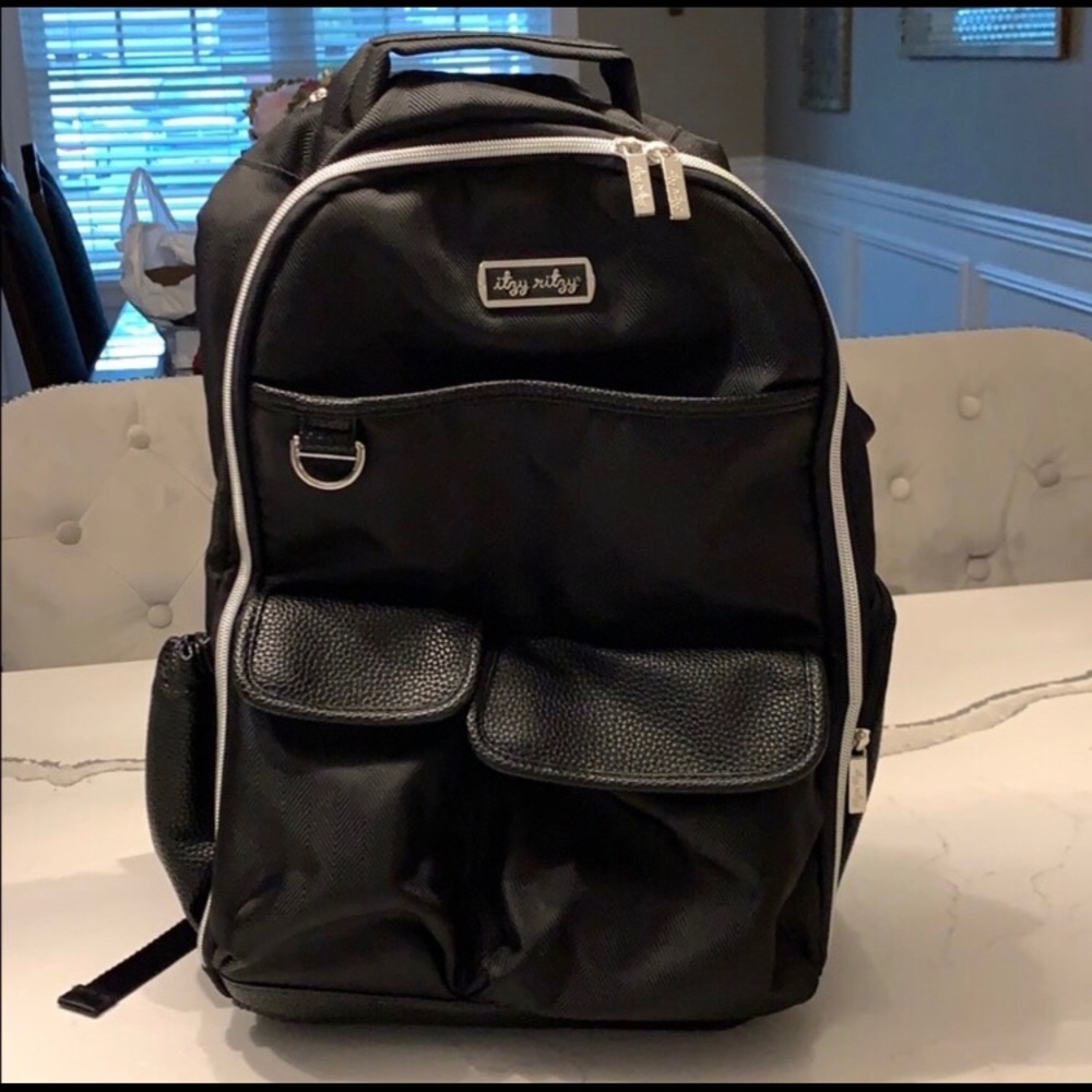 Itzy Ritzy boss diaper bag backpack